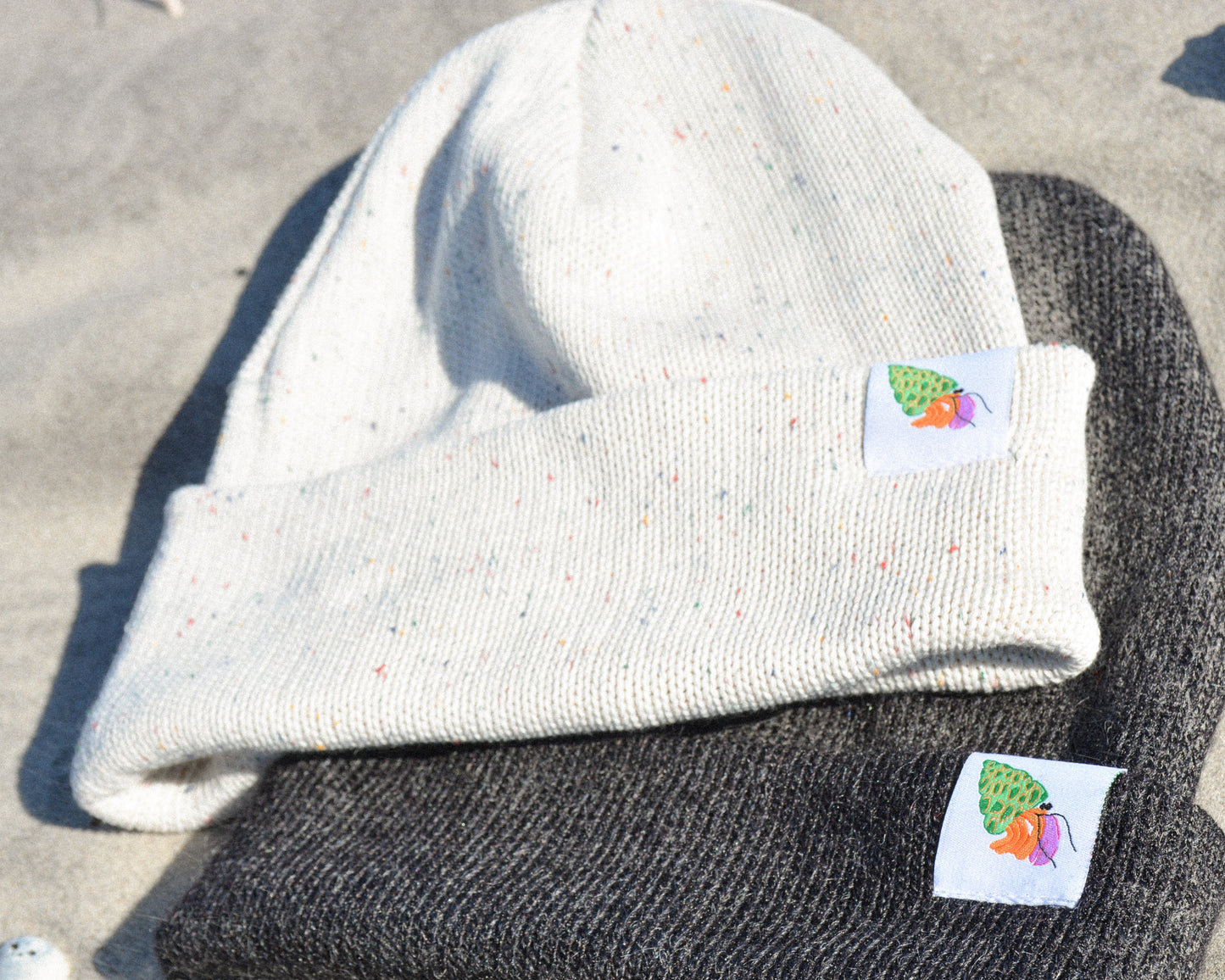 nortons-nest-hammocks-beanies-hermit-crabs-janie-groeling-hats-apparel-clothes-merch-crab-beach-wear-coastal-apparel-pets-pet-supplies