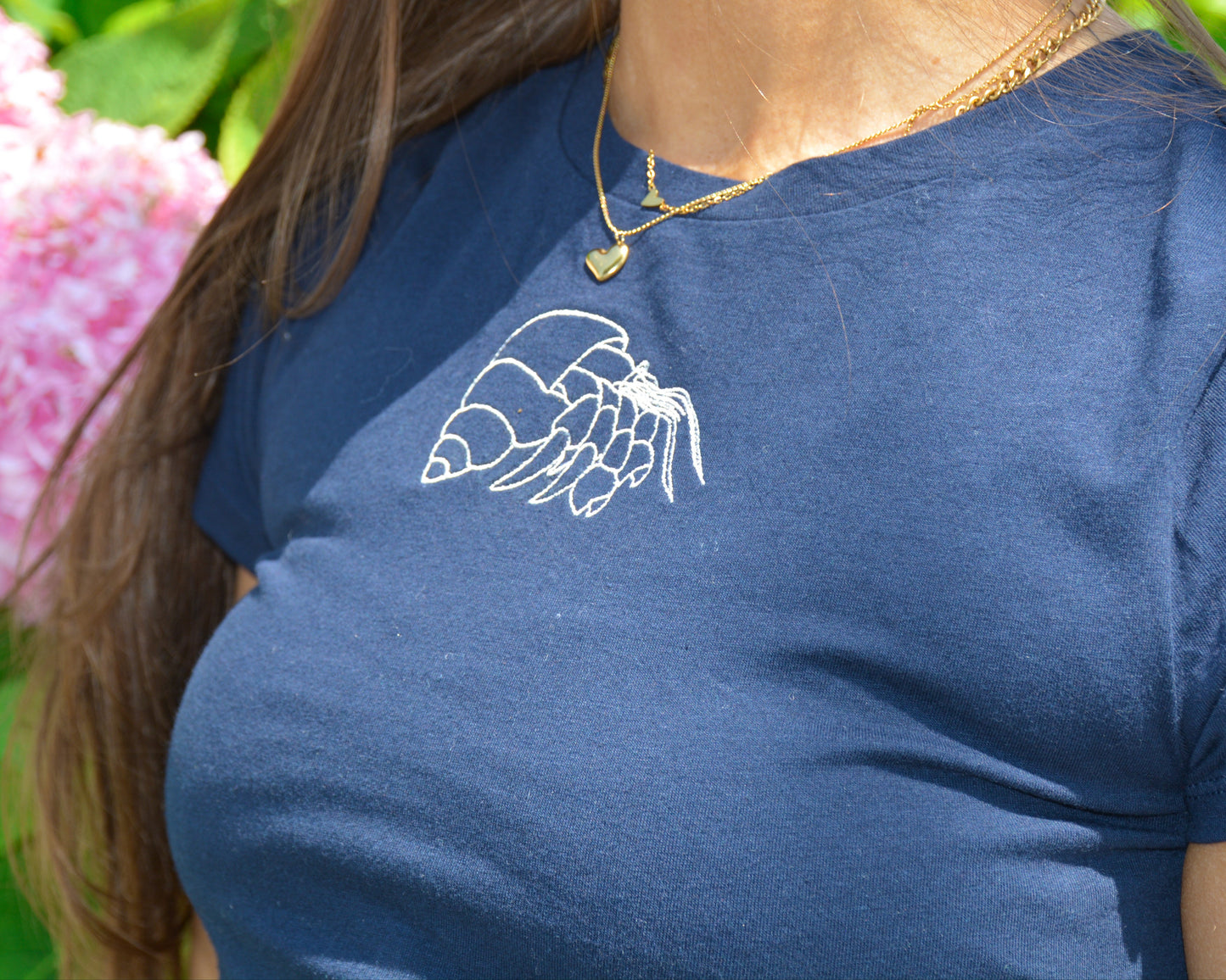 nortons-nest-janie-tee-shirt-top-baby-tee-cropped-hermit-crab-embroidered-shirt-white-black-navy-coastal-apparel-pet-supplies-janie-groeling-reptiles-crab-beach-clothes