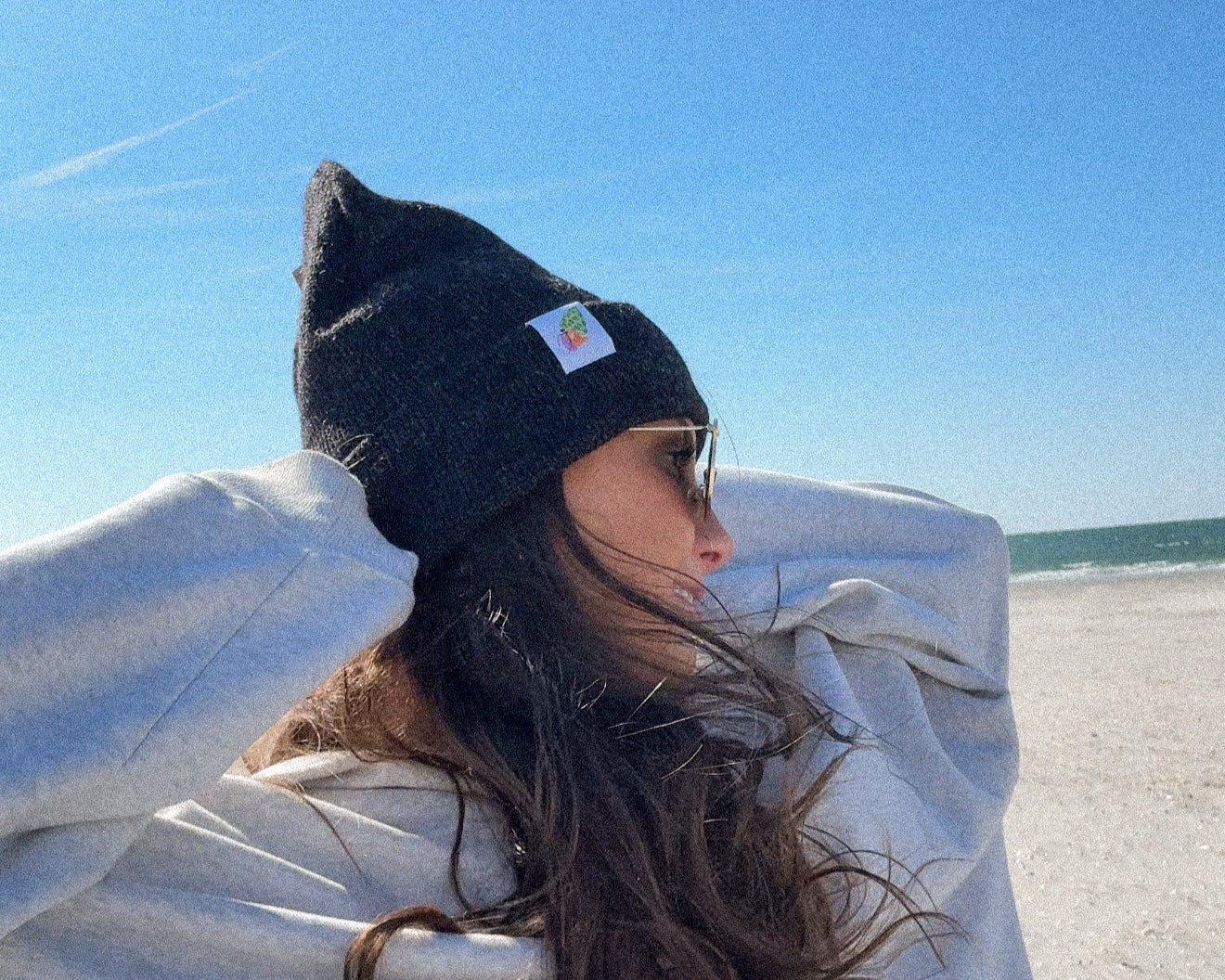 nortons-nest-black-beanie-hat-apparel-clothes-merch-hermit-crab-janie-groeling-pets-pet-supplies-beach-apparel-coastal-clothes
