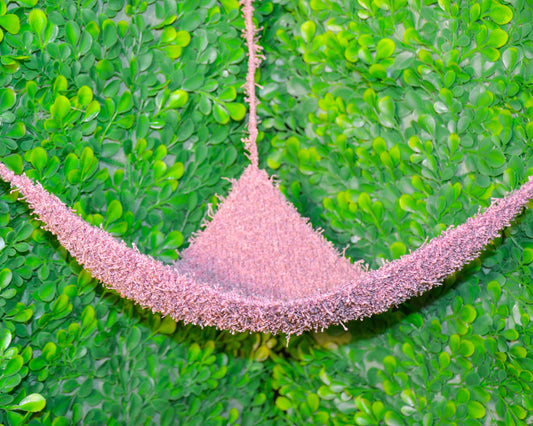 nortons-nest-hammocks-blush-pink-hermit-crab-pet-supplies-accessories-tank-reptiles-enrichment-janie-groeling