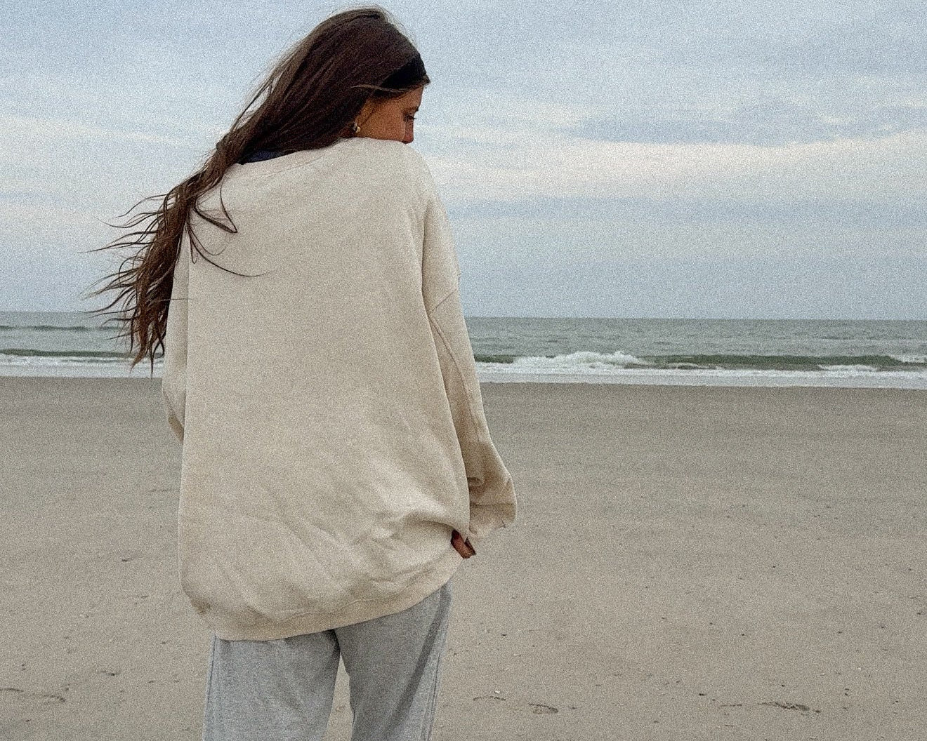 nortons-nest-pullover-cream-sweatshirt-top-hermit-crabs-pets-shirt-janie-groeling